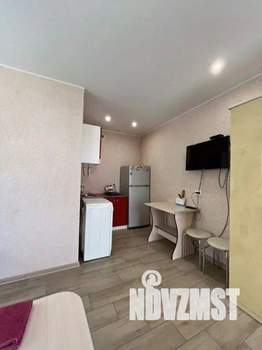 1-к квартира, посуточно, 18м2, 1/1 этаж