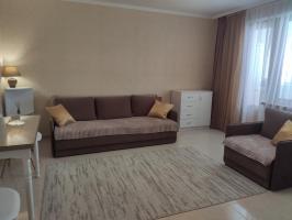 2-к квартира, посуточно, 68м2, 7/9 этаж