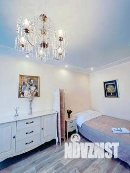 1-к квартира, посуточно, 36м2, 4/9 этаж