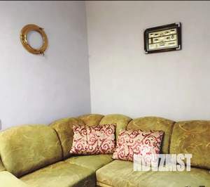 Студия квартира, посуточно, 35м2, 2/4 этаж