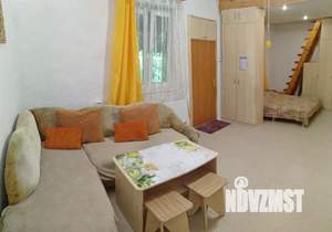 1-к квартира, посуточно, 50м2, 1/1 этаж