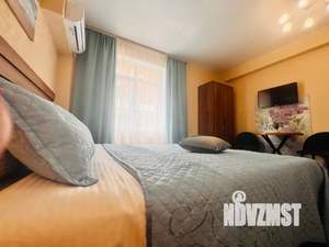 Студия квартира, посуточно, 25м2, 1/3 этаж