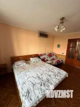1-к квартира, посуточно, 35м2, 2/5 этаж