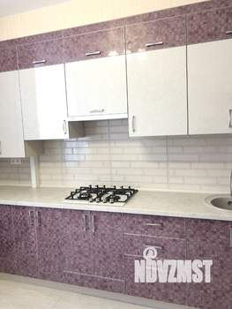 1-к квартира, посуточно, 42м2, 4/10 этаж