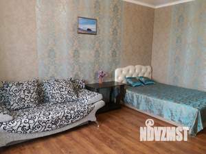 1-к квартира, посуточно, 38м2, 1/1 этаж