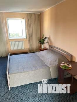 2-к квартира, посуточно, 45м2, 3/3 этаж