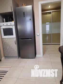 1-к квартира, посуточно, 42м2, 7/10 этаж