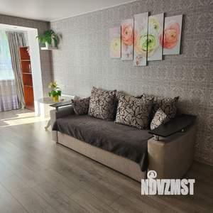 1-к квартира, посуточно, 32м2, 5/5 этаж