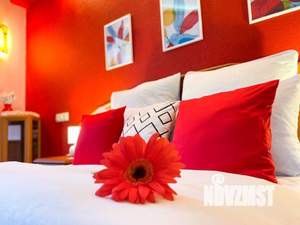 2-к квартира, посуточно, 55м2, 1/1 этаж