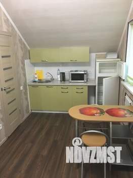 Студия квартира, посуточно, 35м2, 2/2 этаж