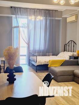 Студия квартира, посуточно, 60м2, 4/13 этаж