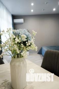 Студия квартира, посуточно, 42м2, 2/5 этаж