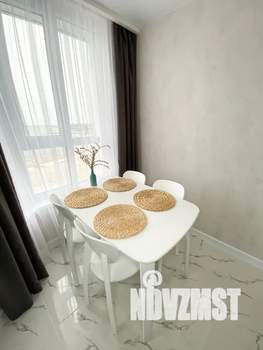 1-к квартира, посуточно, 38м2, 4/4 этаж