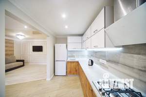 1-к квартира, посуточно, 130м2, 1/1 этаж