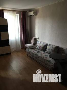 1-к квартира, посуточно, 35м2, 4/5 этаж