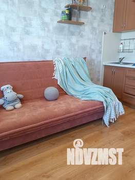 Студия квартира, посуточно, 17м2, 3/3 этаж