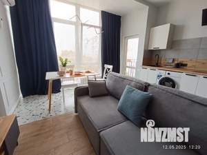 Студия квартира, посуточно, 34м2, 3/3 этаж