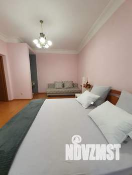 1-к квартира, посуточно, 45м2, 1/3 этаж