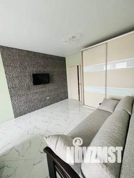 1-к квартира, посуточно, 44м2, 5/7 этаж