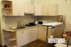 1-к квартира, посуточно, 44м2, 1/1 этаж