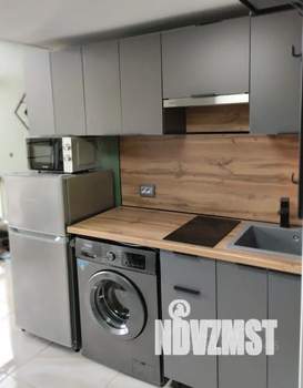 Студия квартира, посуточно, 25м2, 2/2 этаж