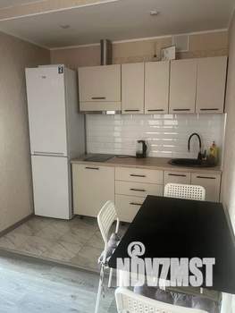 2-к квартира, посуточно, 60м2, 1/3 этаж