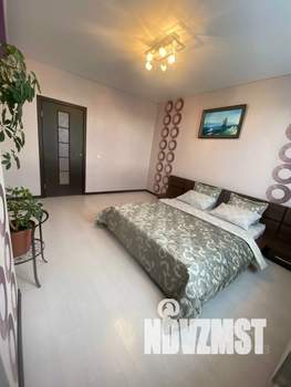 2-к квартира, посуточно, 70м2, 1/1 этаж