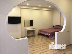 1-к квартира, посуточно, 42м2, 9/16 этаж