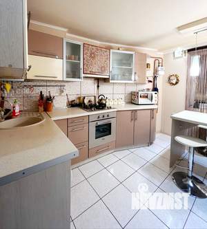 1-к квартира, посуточно, 39м2, 5/5 этаж