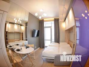 Студия квартира, посуточно, 35м2, 8/10 этаж