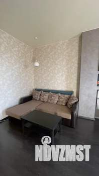 1-к квартира, посуточно, 49м2, 1/10 этаж