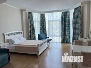 Студия квартира, посуточно, 42м2, 3/9 этаж