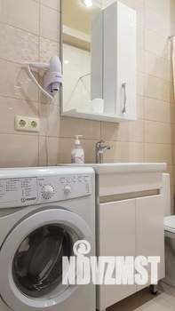 1-к квартира, посуточно, 38м2, 4/5 этаж