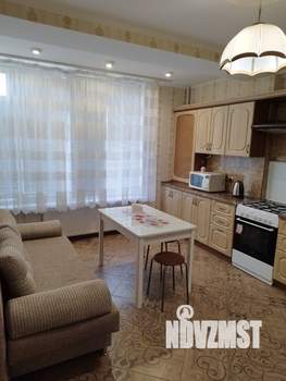 1-к квартира, посуточно, 50м2, 3/9 этаж