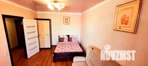 1-к квартира, посуточно, 36м2, 2/10 этаж