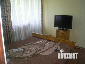 1-к квартира, посуточно, 33м2, 3/5 этаж