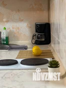 Студия квартира, посуточно, 44м2, 11/13 этаж