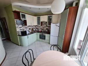 1-к квартира, посуточно, 42м2, 9/10 этаж