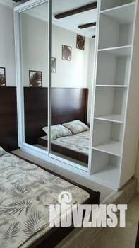 3-к квартира, посуточно, 47м2, 1/2 этаж