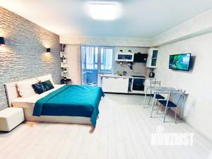 Студия квартира, посуточно, 33м2, 6/8 этаж