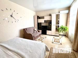 1-к квартира, посуточно, 42м2, 1/1 этаж