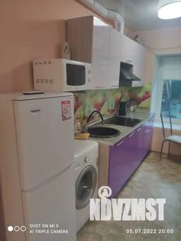 Студия квартира, посуточно, 35м2, 1/2 этаж