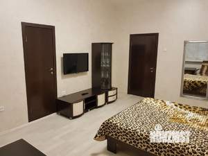 3-к квартира, посуточно, 80м2, 1/3 этаж