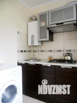 2-к квартира, посуточно, 48м2, 3/5 этаж