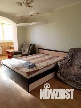 1-к квартира, посуточно, 35м2, 3/5 этаж