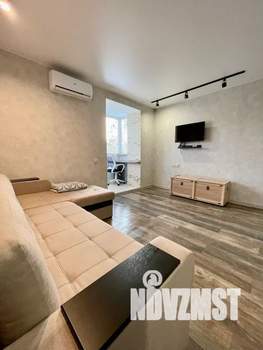 1-к квартира, посуточно, 33м2, 2/2 этаж