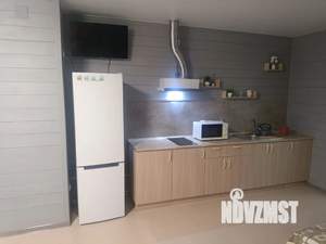 Студия квартира, посуточно, 32м2, 2/2 этаж