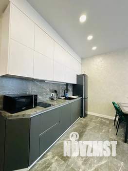 1-к квартира, посуточно, 50м2, 8/10 этаж