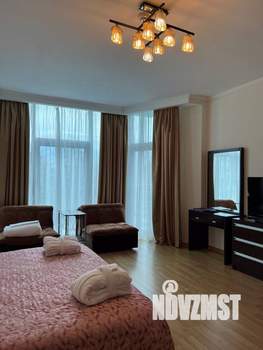 Студия квартира, посуточно, 42м2, 3/9 этаж