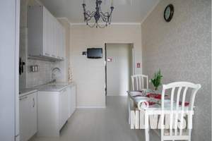 1-к квартира, посуточно, 50м2, 2/10 этаж